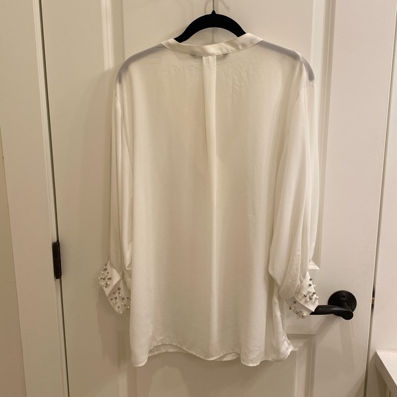 Zara Basic Blouse - Picture 2 of 4